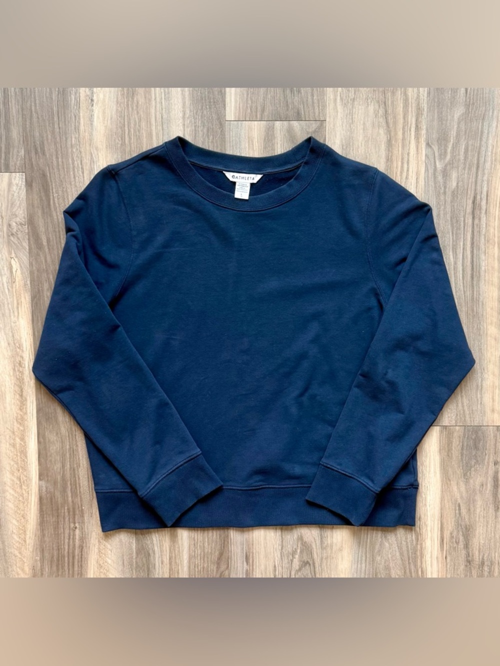Athleta Navy Blue Crewneck Sweatshirt Size L